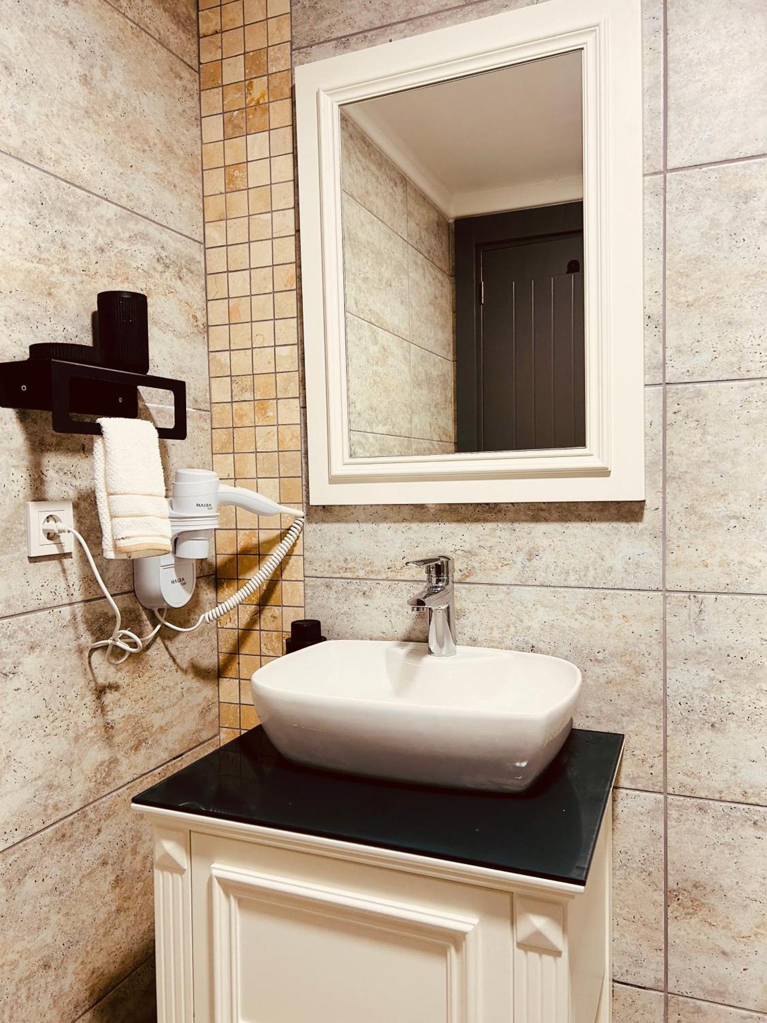Отель Soho Ayvalik Beach House Kucukkoy  Экстерьер фото